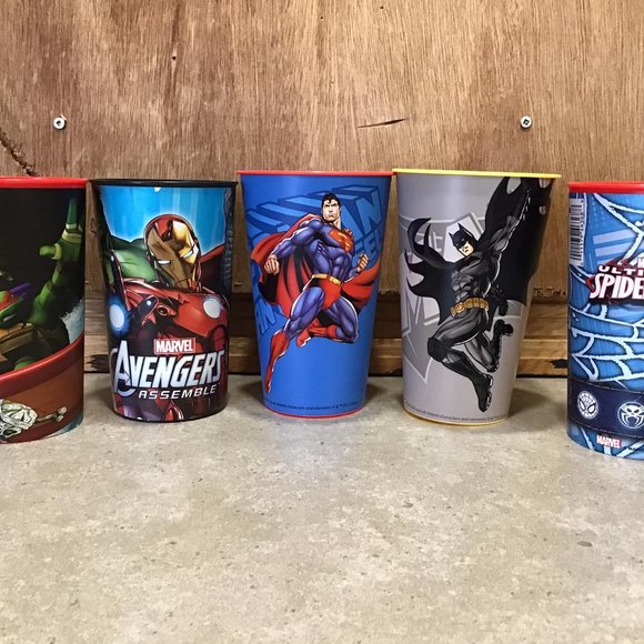 5 Plastic Cups with Supergiro - Picture 2 of 8